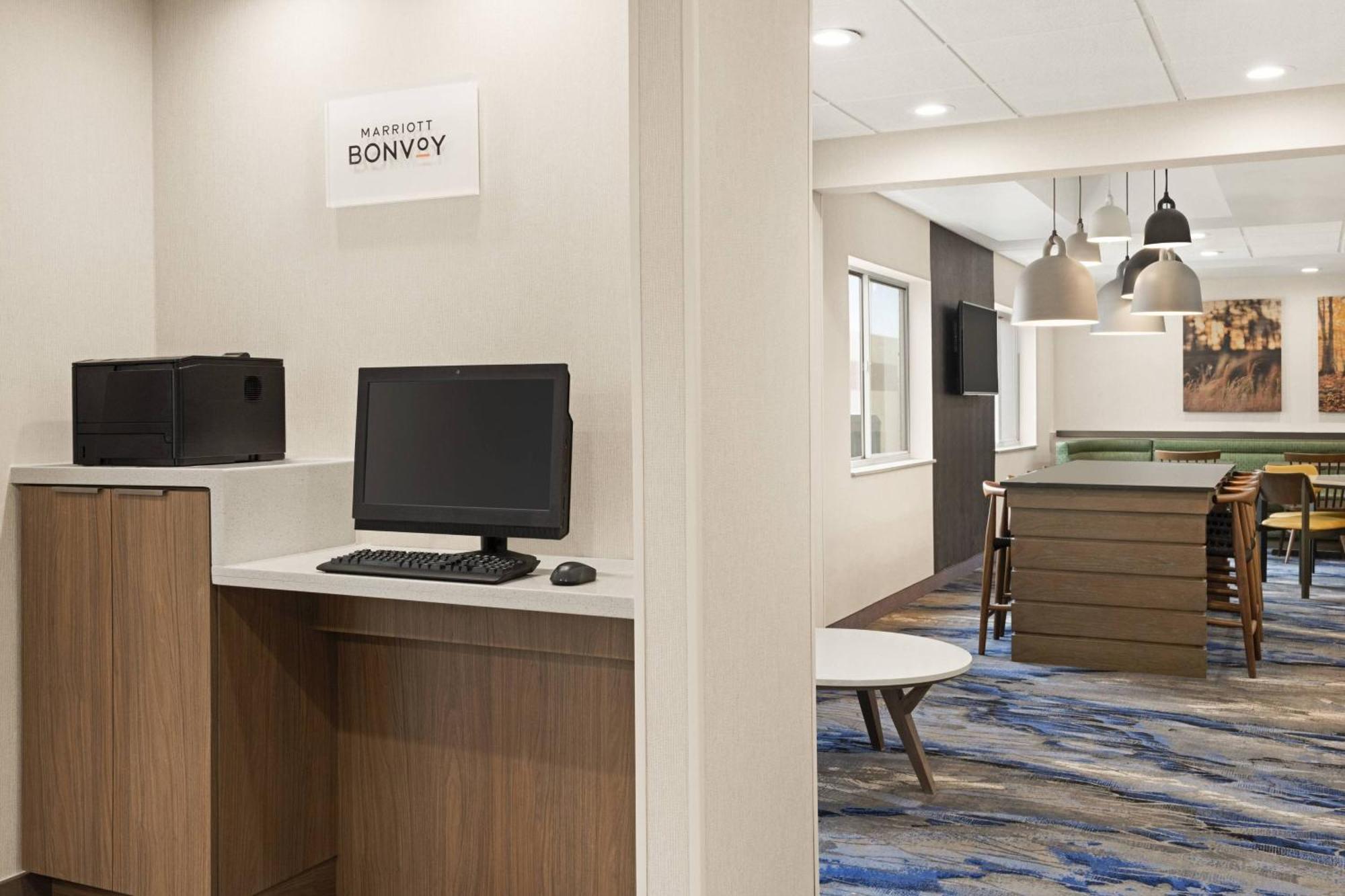 Fairfield Inn By Marriott Warren Niles Extérieur photo
