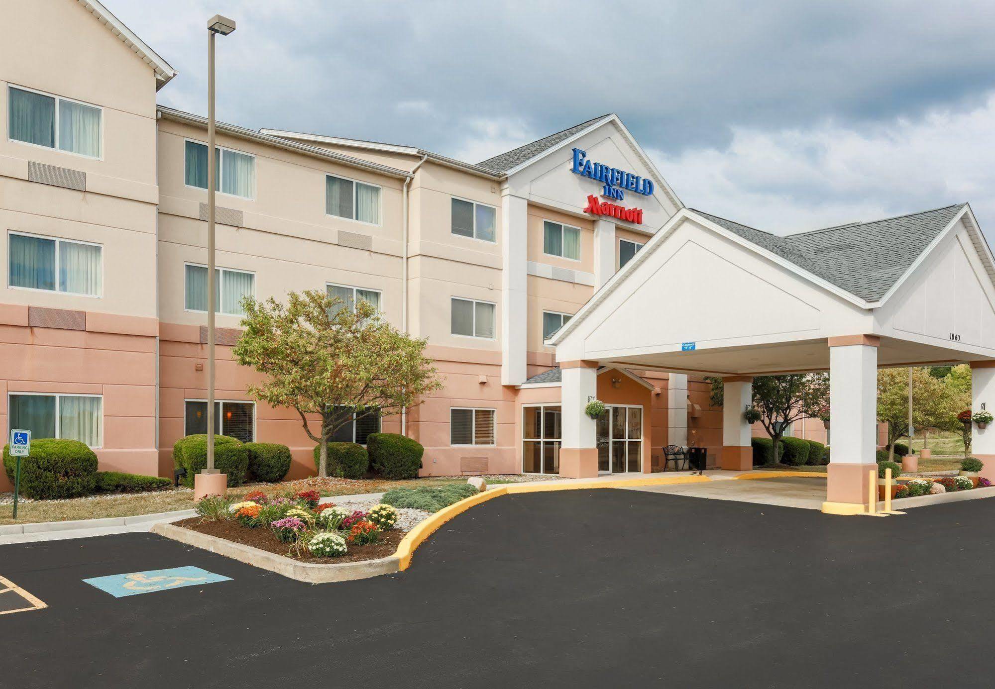 Fairfield Inn By Marriott Warren Niles Extérieur photo
