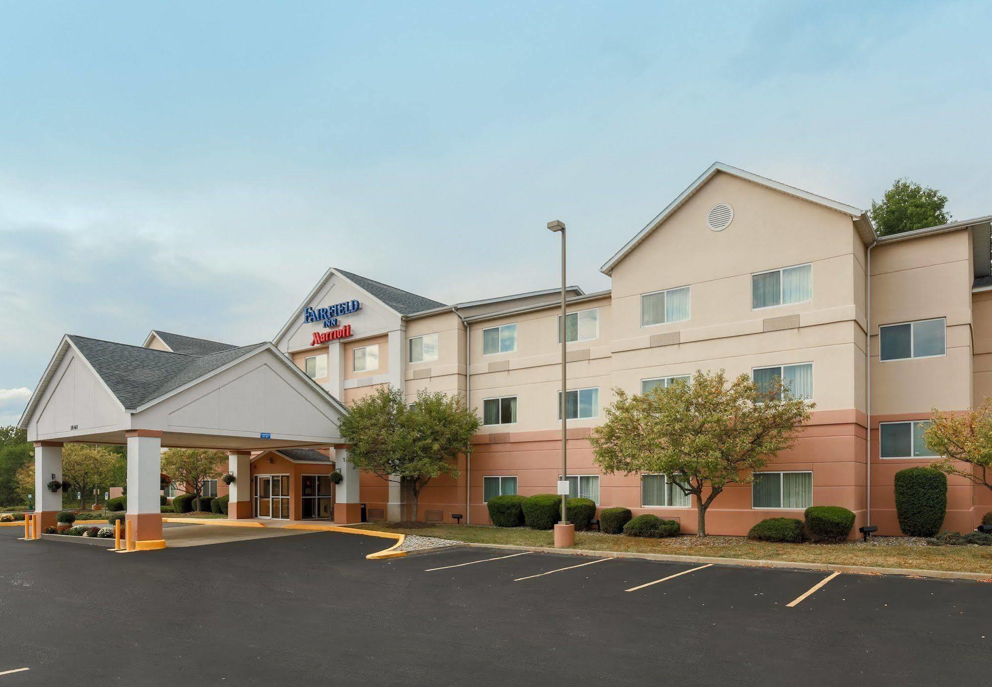 Fairfield Inn By Marriott Warren Niles Extérieur photo