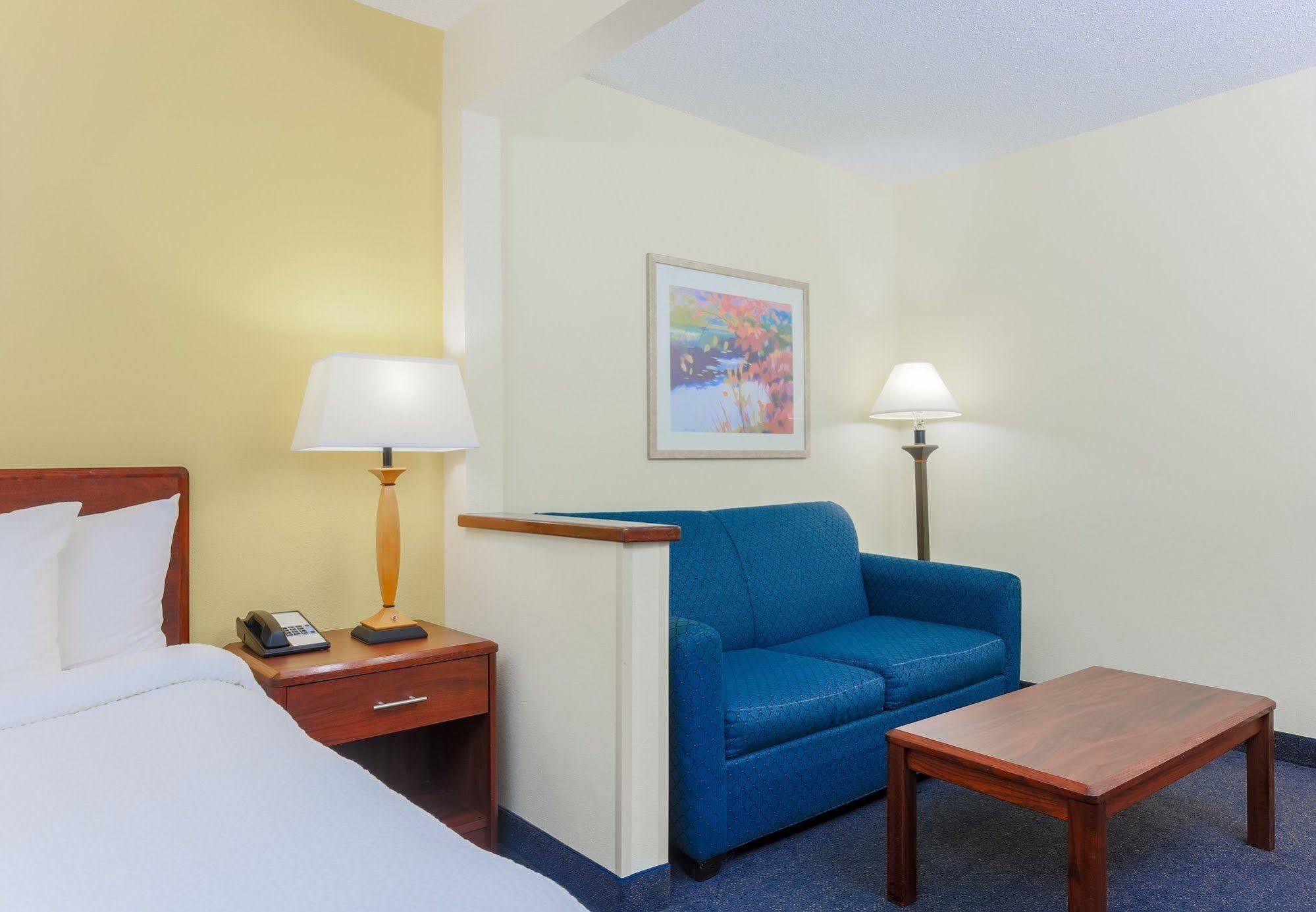 Fairfield Inn By Marriott Warren Niles Extérieur photo